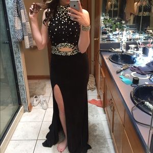 Black Prom dress